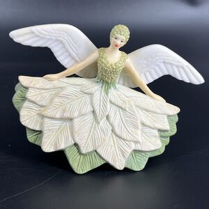 2003 Hallmark Keepsake Christmas Porcelain Tree Topper Ornament Beautiful Angel